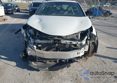 2019 Toyota C-Hr Xle z USA, uszkodzony, nr VIN NMTKHMBX7KR076039